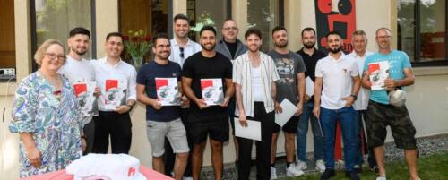 Erfolgreiche Absolventen des Teilzeitkurses verabschiedet